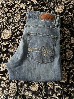 Capri Jeans